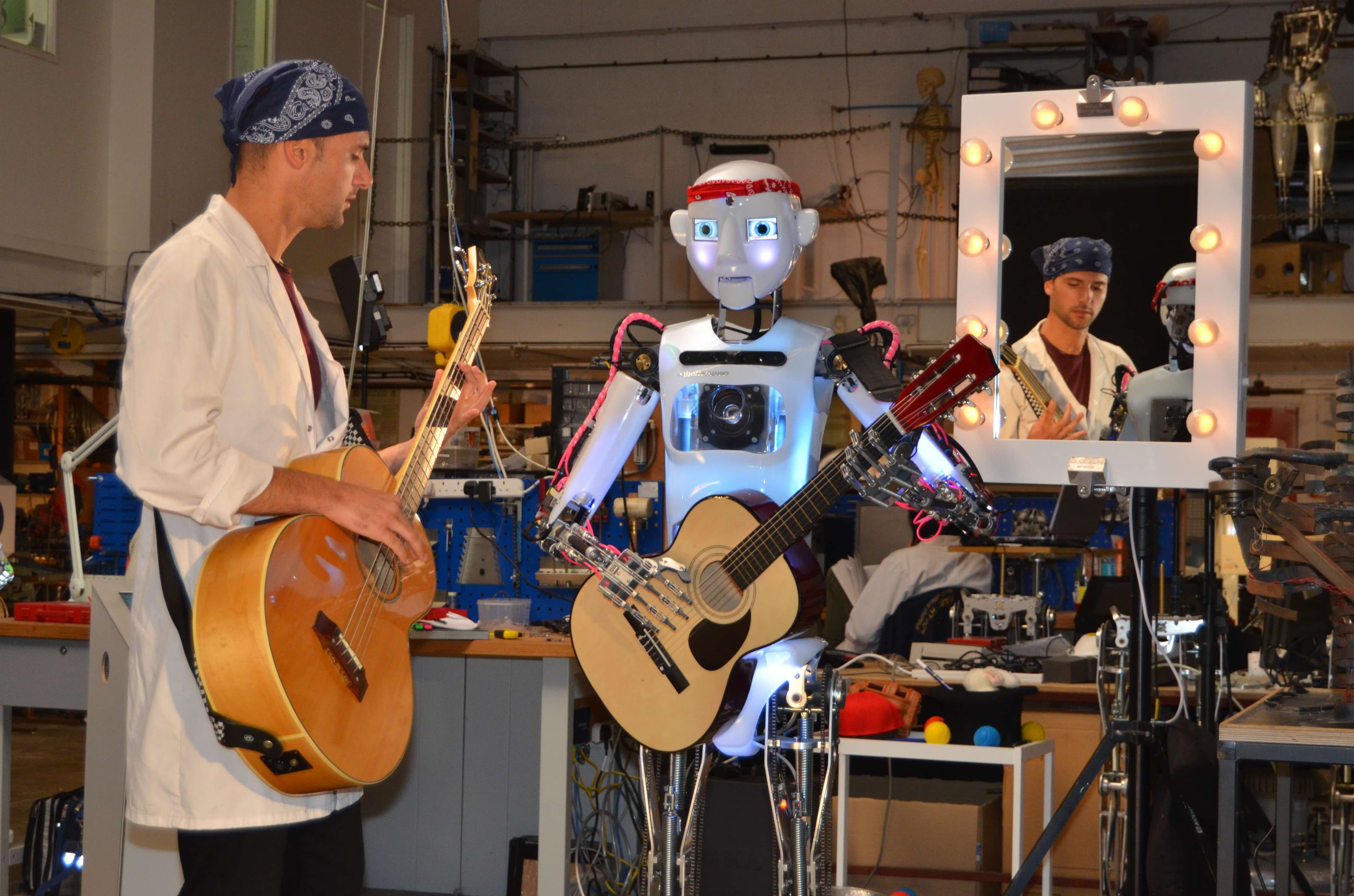 RoboThespian3