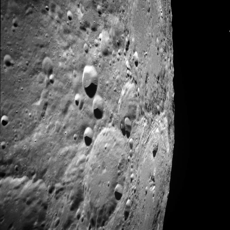 Apollo 01 Lunar Surface